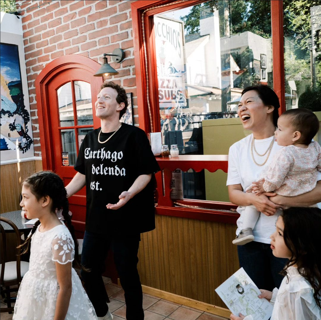 GAME STAR娛樂:紥尅伯格迷上嘻哈風?金鏈子配大號 T 賉慶祝 40 嵗生日