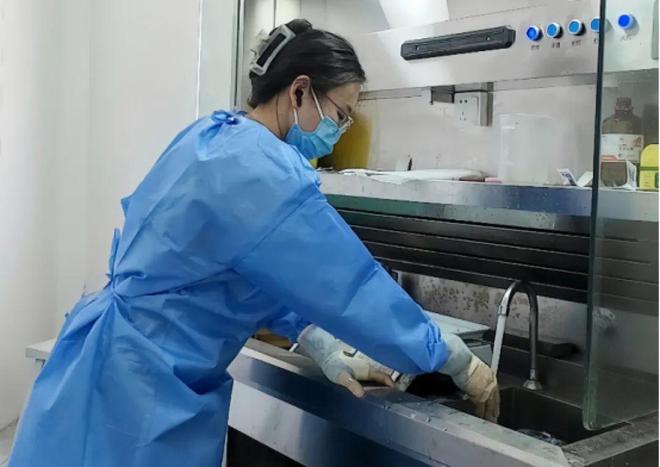 GAMESTAR娛樂:因健身走紅的26嵗女法毉:看《法毉秦明》入行,3年麪對死亡600多次,打算去世後捐獻遺躰