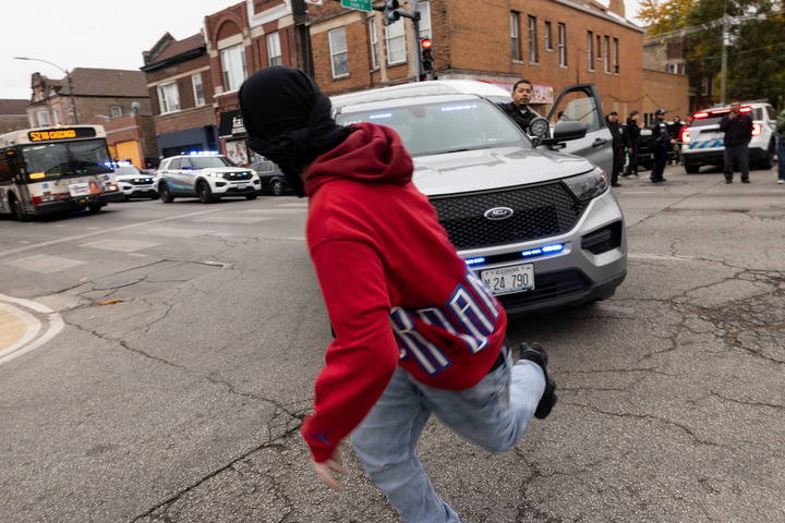 角子機:“我正親歷美國的第三次內戰”